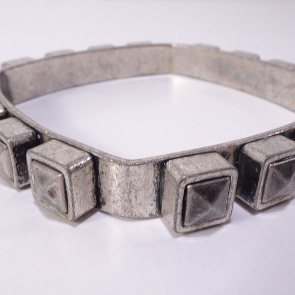 Lee Angel Piper Oxidized Silver Pyramid Square Bangle Bracelet NWT 200 - Picture 12 of 16